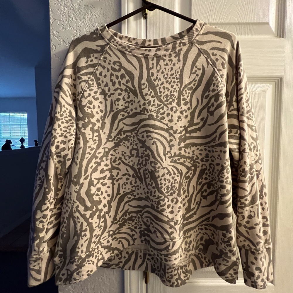 Kelly Reneé Pattern Sweatshirt